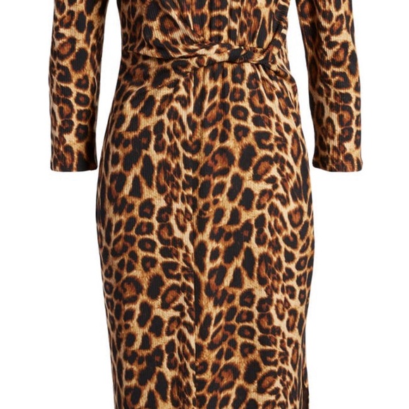 Cotton Emporium
Leopard Twist Front Long
Sleeve Midi Dress - Picture 3 of 6